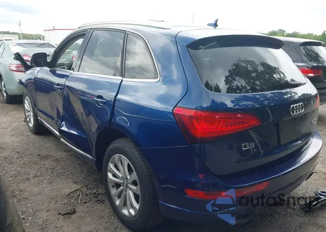 2014 Audi Q5 Premium z USA, uszkodzony, nr VIN WA1CFAFP5EA053469